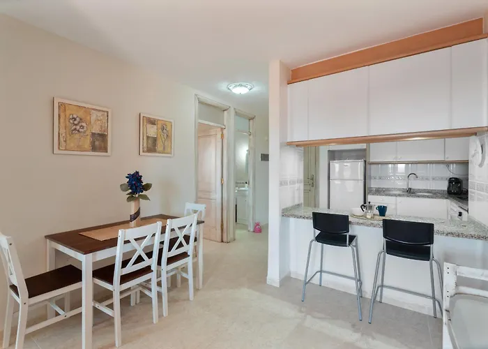 Tus Vacaciones En Callao Apartment *